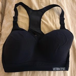 Victoria sport bra